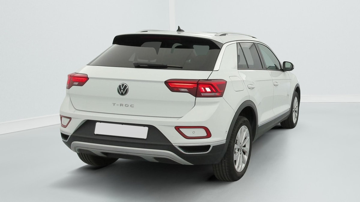 Vente en ligne Volkswagen T-Roc 1.5 TSI EVO 150 Start Stop DSG7 Style au prix de 24 390 €