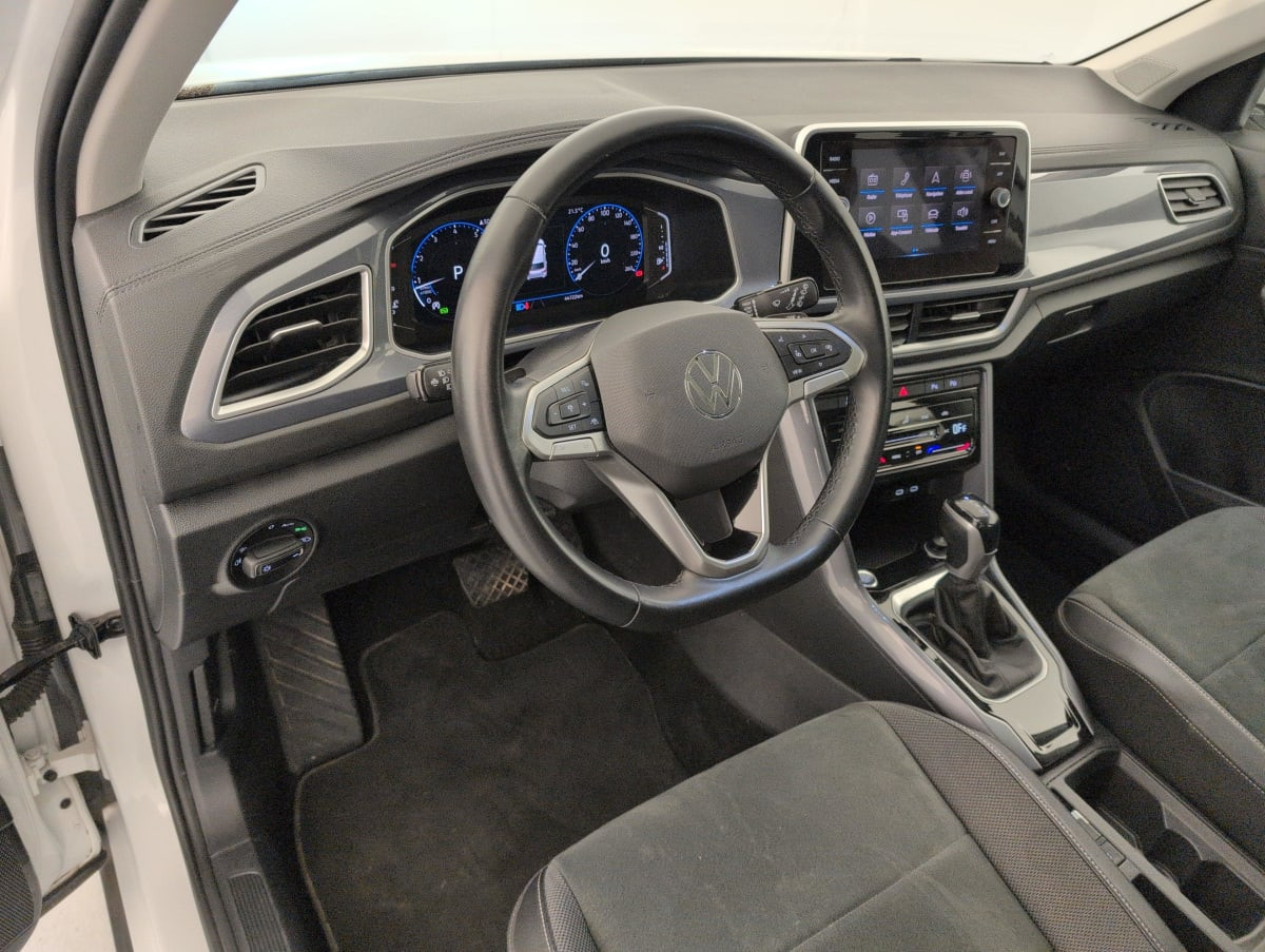 Vente en ligne Volkswagen T-Roc 1.5 TSI EVO 150 Start Stop DSG7 Style au prix de 24 390 €
