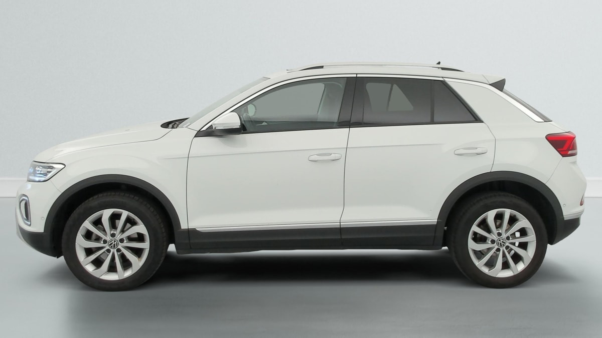 Vente en ligne Volkswagen T-Roc 1.5 TSI EVO 150 Start Stop DSG7 Style au prix de 24 390 €