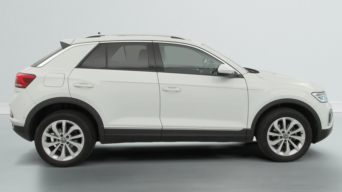Vente en ligne Volkswagen T-Roc 1.5 TSI EVO 150 Start Stop DSG7 Style au prix de 24 390 €