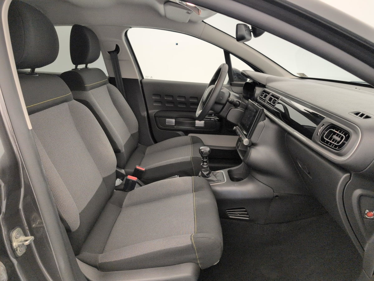 Vente en ligne Citroën C3 PureTech 110 S S BVM6 Shine au prix de 12 030 €