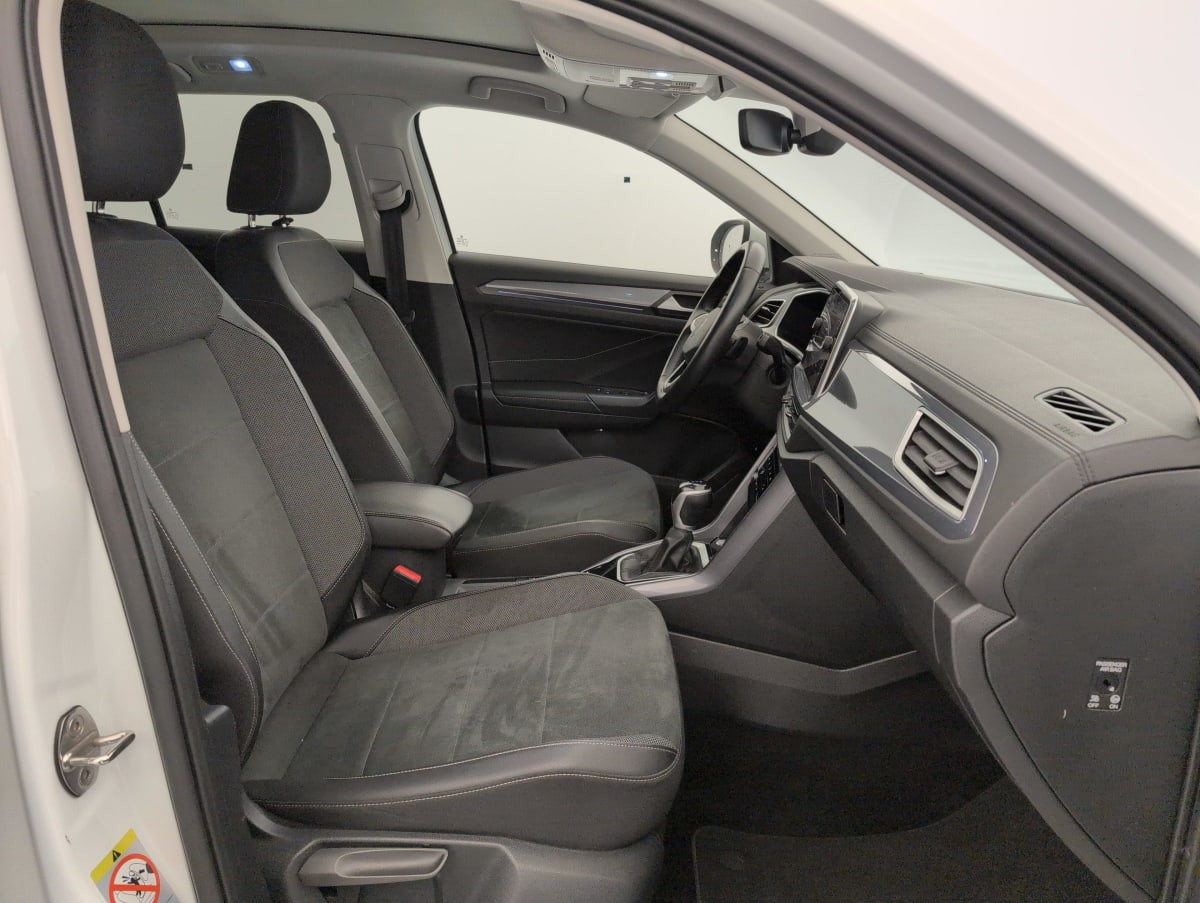 Vente en ligne Volkswagen T-Roc 1.5 TSI EVO 150 Start Stop DSG7 Style au prix de 24 390 €