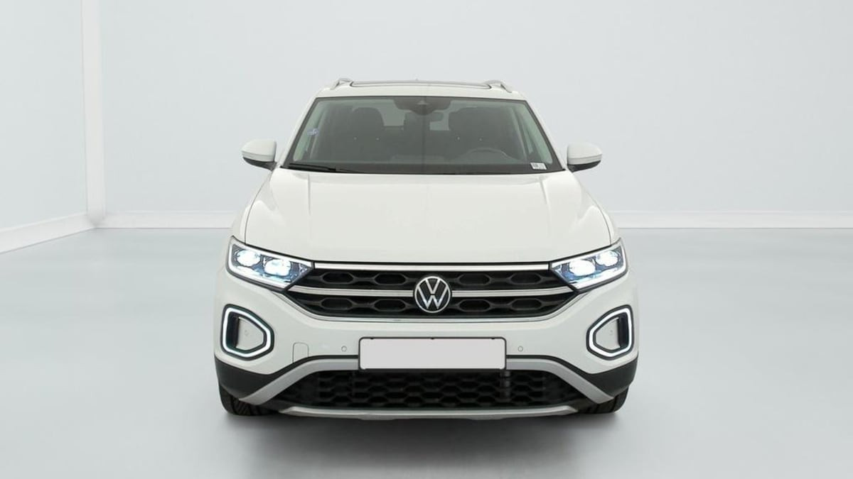 Vente en ligne Volkswagen T-Roc 1.5 TSI EVO 150 Start Stop DSG7 Style au prix de 24 390 €