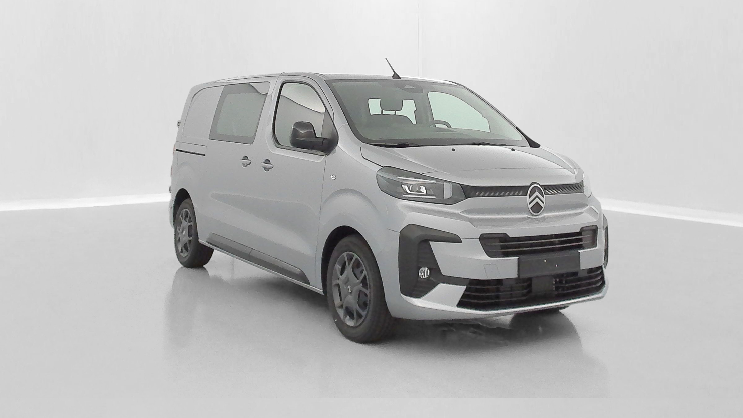 Vente en ligne Citroën Jumpy Fourgon JUMPY CA M 2.2 BlueHDi 180ch EAT8 au prix de 36 680 €