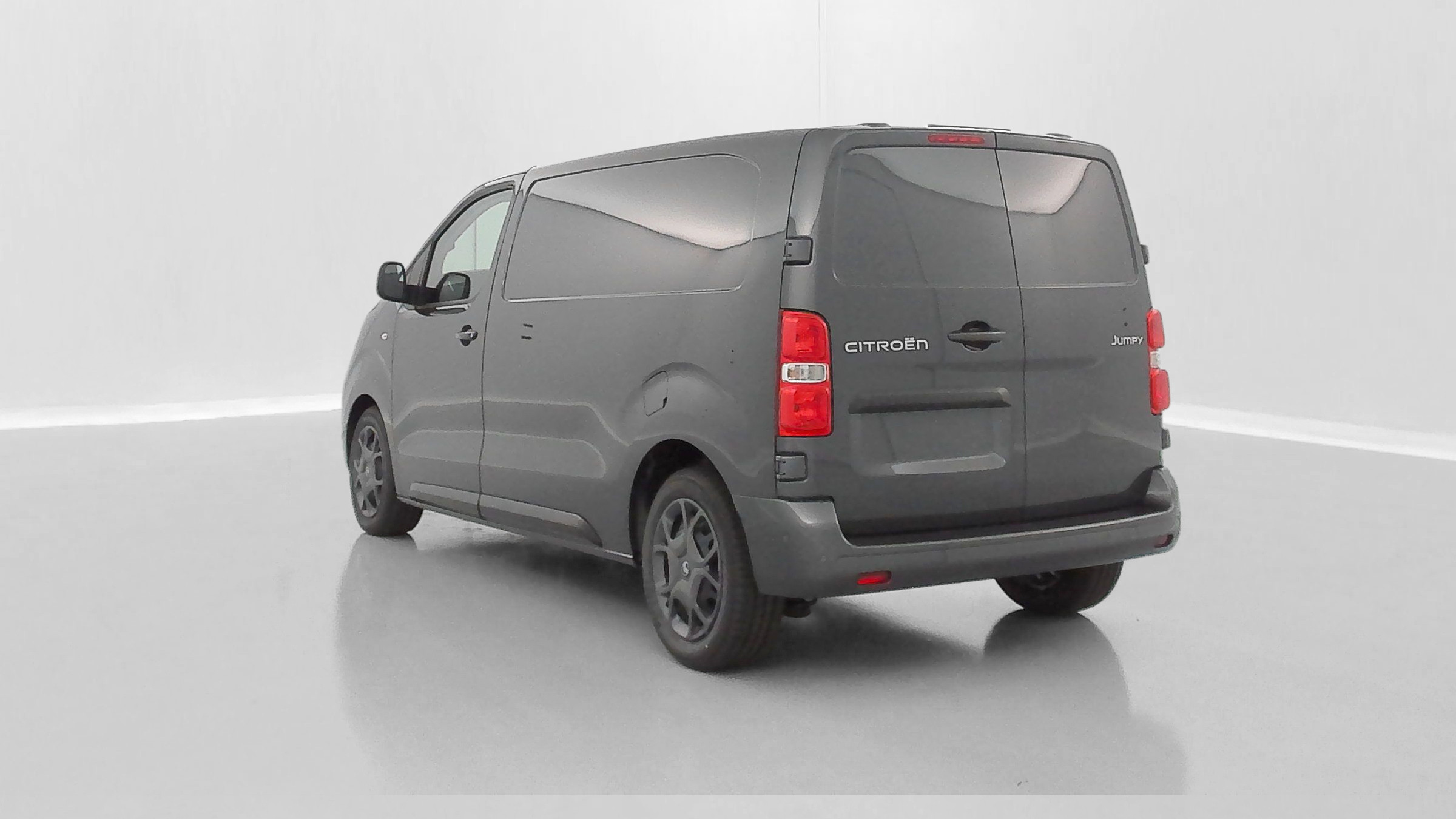 Vente en ligne Citroën Jumpy Fourgon JUMPY M 2.2 BlueHDi 180ch EAT8 au prix de 33 080 €