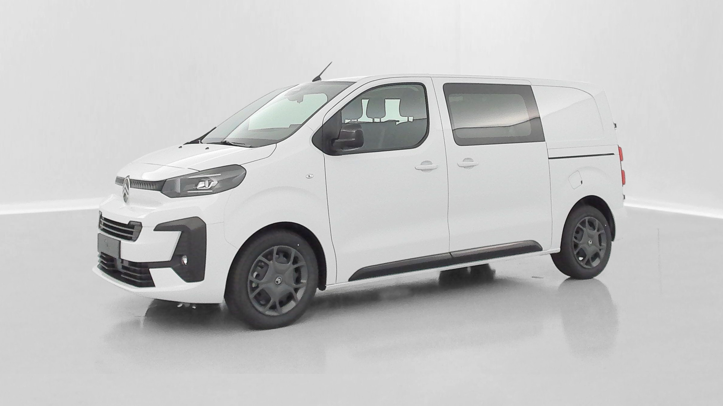 Vente en ligne Citroën Jumpy Fourgon JUMPY CA M 2.2 BlueHDi 180ch EAT8 au prix de 36 680 €