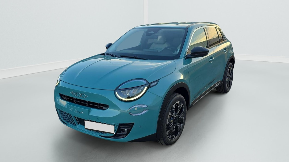 Fiat 600e T-Gen 3 1.2 Hybrid 110ch eDCT6 La Prima occasion de 2026 en vente à Rennes