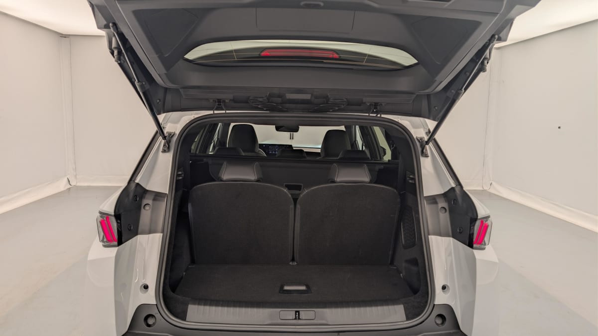 Vente en ligne Peugeot 5008 HYBRID 145 CH E-DCS6 ALLURE au prix de 29 540 €