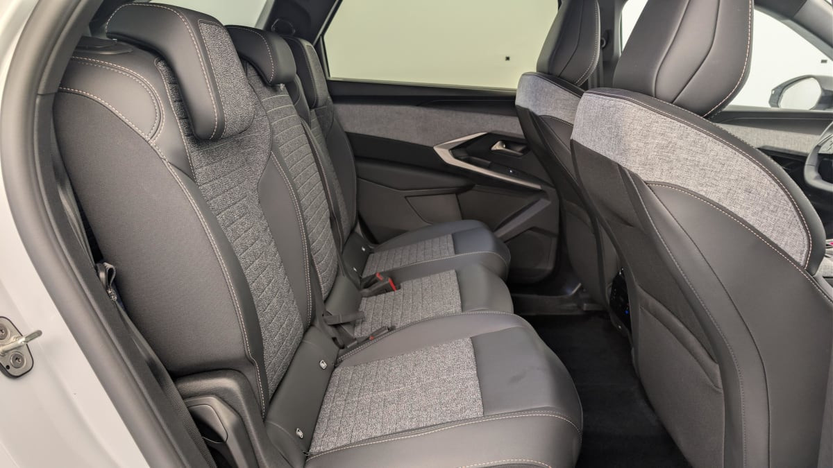 Vente en ligne Peugeot 5008 HYBRID 145 CH E-DCS6 ALLURE au prix de 29 540 €