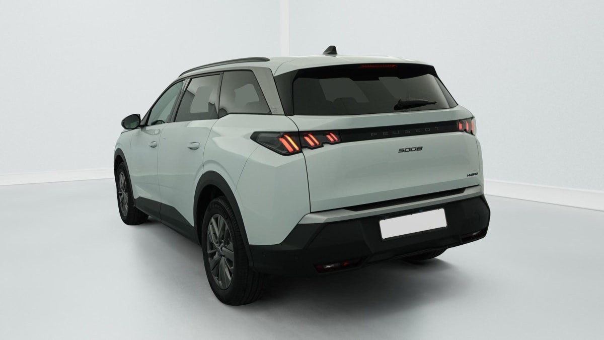 Vente en ligne Peugeot 5008 HYBRID 145 CH E-DCS6 ALLURE au prix de 29 540 €