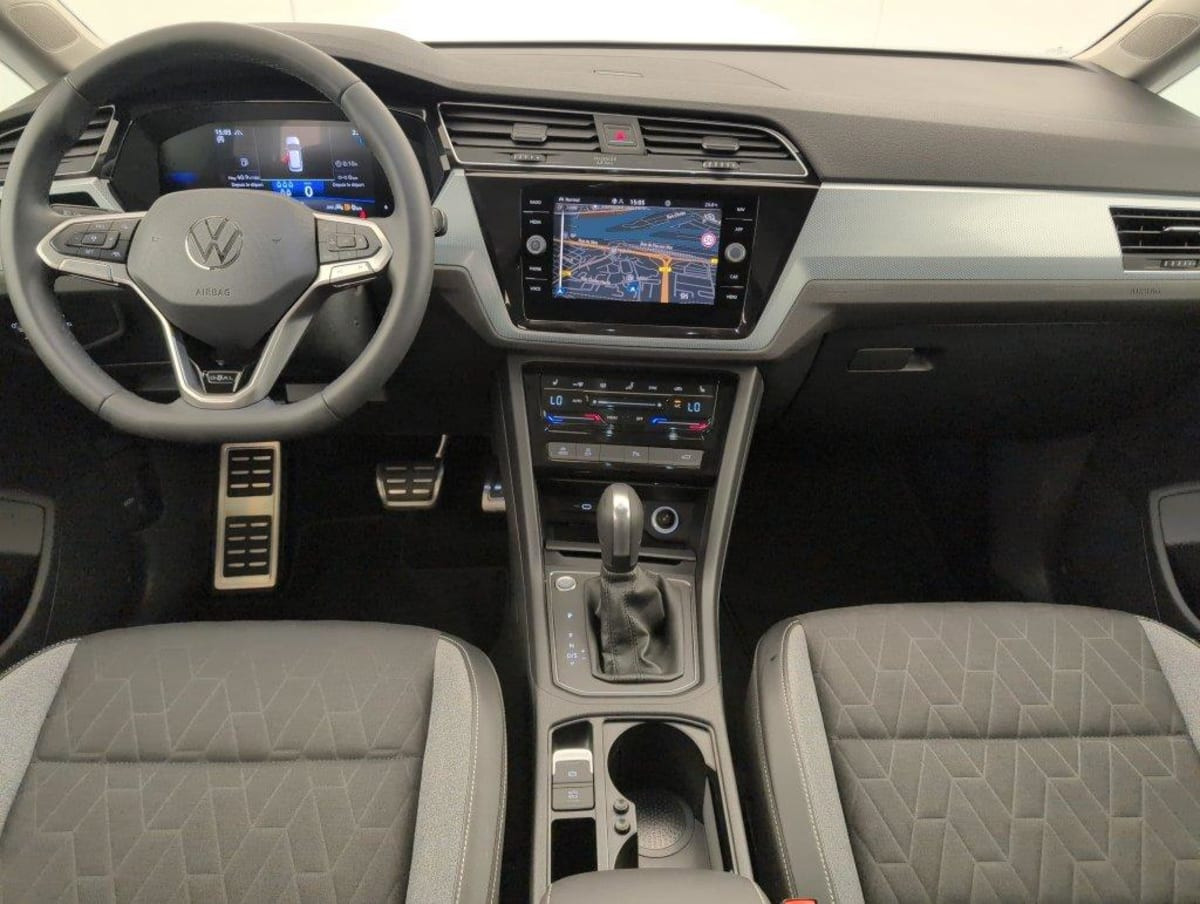 Vente en ligne Volkswagen Touran 2.0 TDI 150 DSG7 7pl Life Plus au prix de 33 660 €