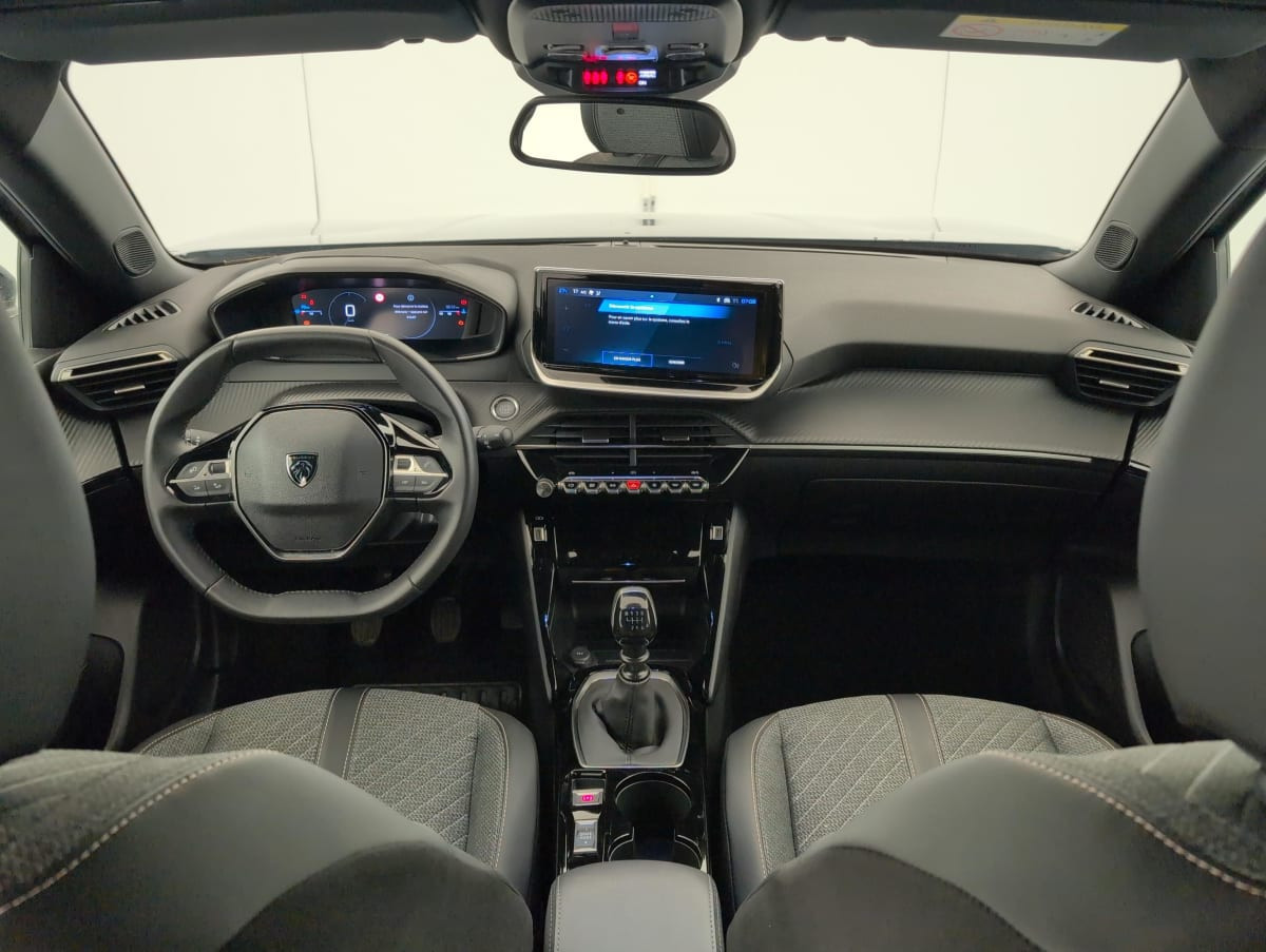 Vente en ligne Peugeot 2008 100 S S BVM6 Allure au prix de 18 300 €