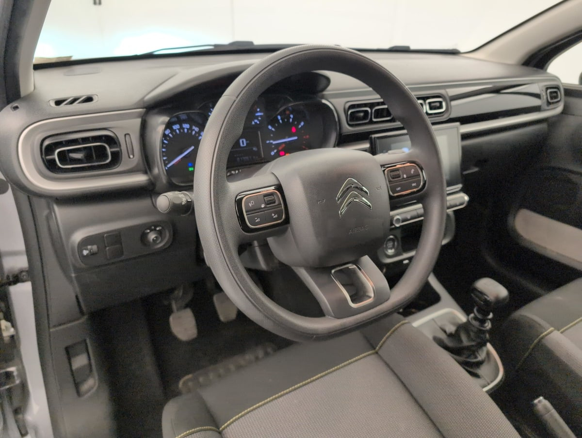 Vente en ligne Citroën C3 PureTech 110 S S BVM6 Shine au prix de 12 550 €