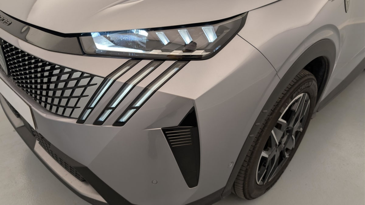 Vente en ligne Peugeot 3008 Hybrid 145 e-DCS6 GT au prix de 28 510 €