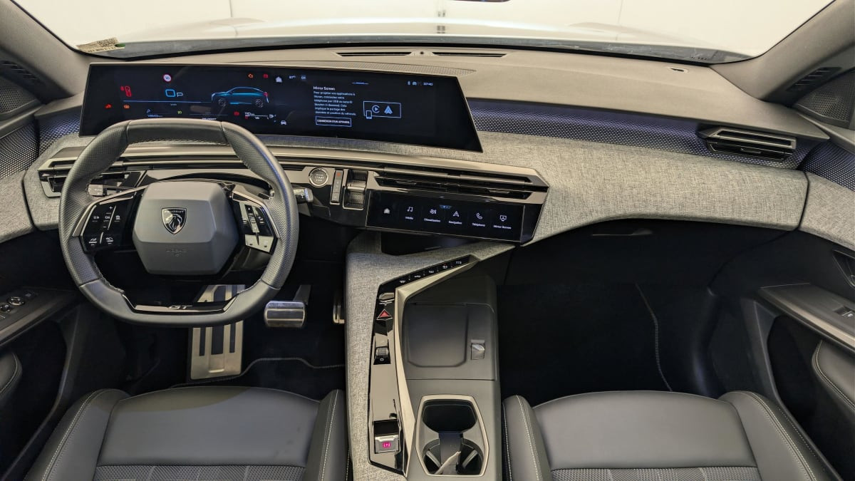 Vente en ligne Peugeot 3008 Hybrid 145 e-DCS6 GT au prix de 28 510 €