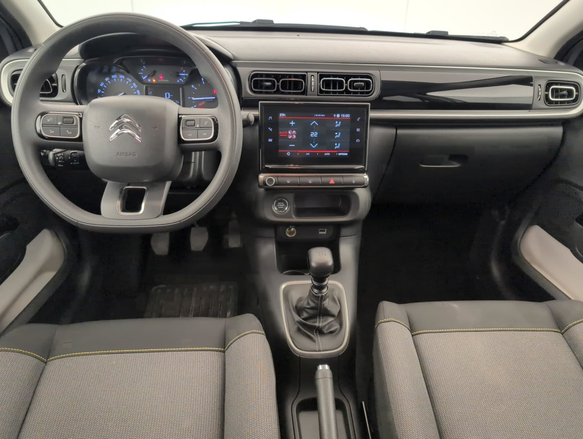 Vente en ligne Citroën C3 PureTech 110 S S BVM6 Shine au prix de 12 550 €