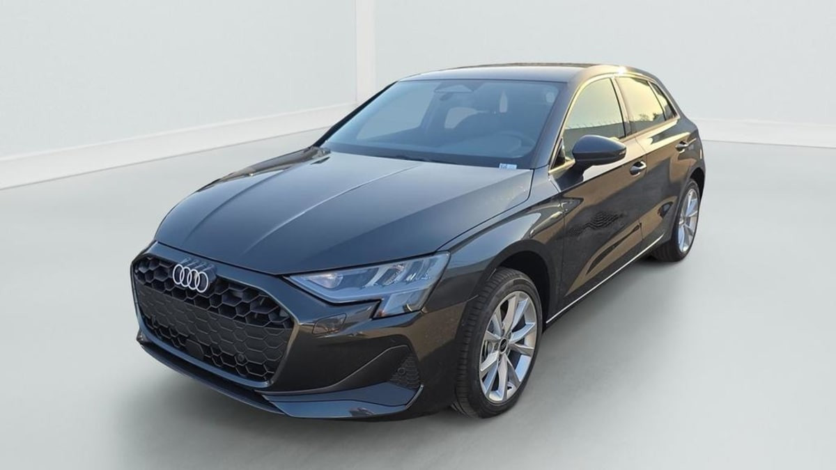 Audi A3 TFSI Mild Hybrid 150 S tronic 7 Design occasion de 2026 en vente à Rennes