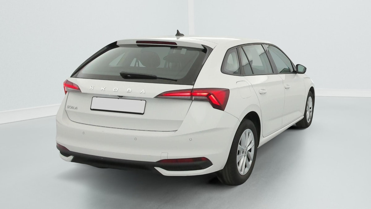 Vente en ligne Skoda Scala 1.0 TSI Evo 2 116 ch DSG7 Selection au prix de 19 240 €