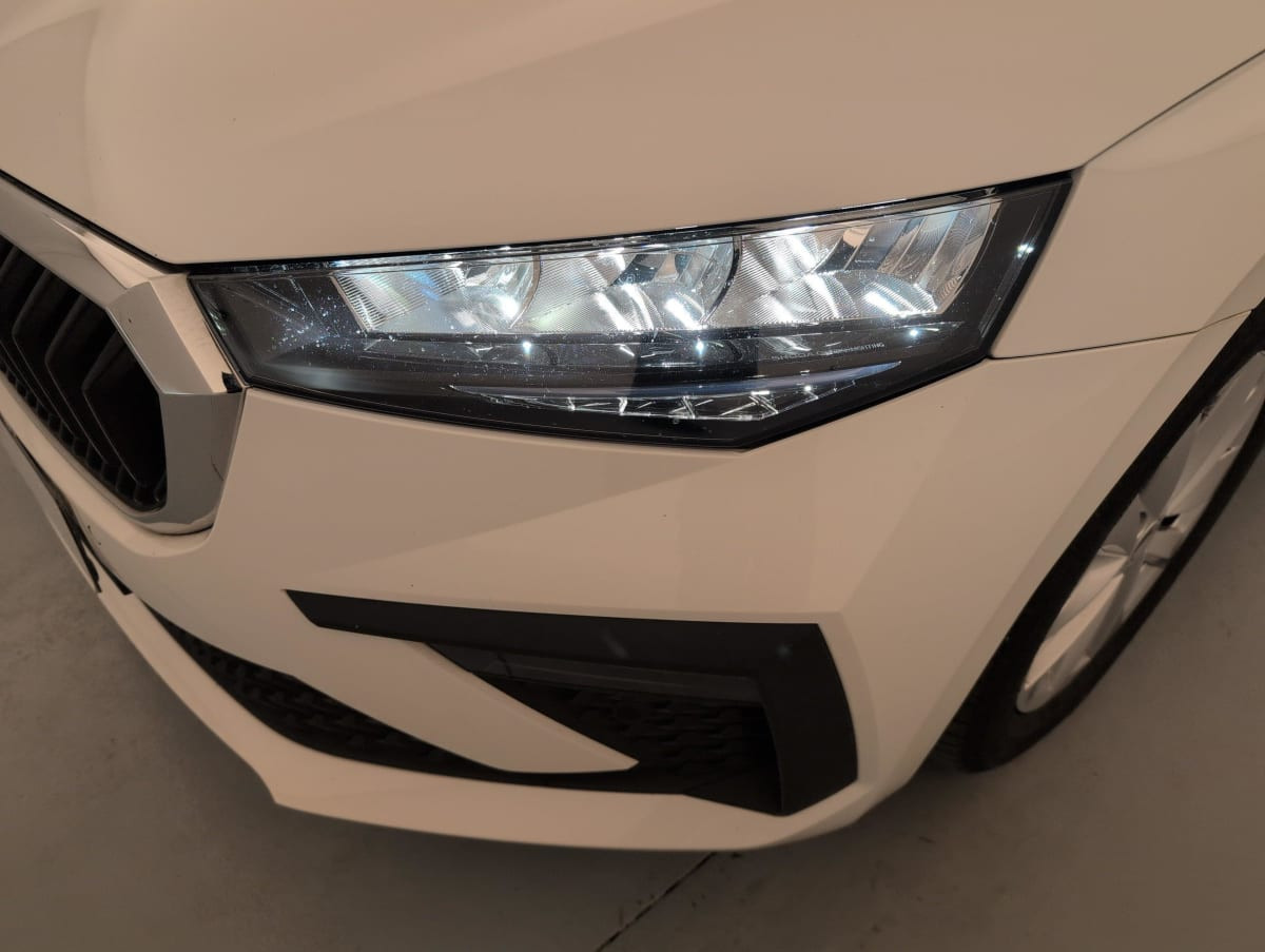 Vente en ligne Skoda Scala 1.0 TSI Evo 2 116 ch DSG7 Selection au prix de 19 240 €