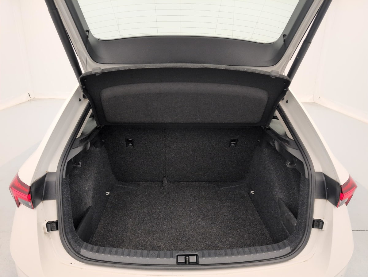 Vente en ligne Skoda Scala 1.0 TSI Evo 2 116 ch DSG7 Selection au prix de 19 240 €
