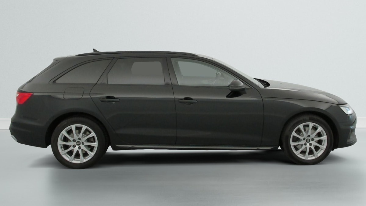 Vente en ligne Audi A4 Avant 35 TFSI 150 S tronic 7 Design au prix de 23 360 €