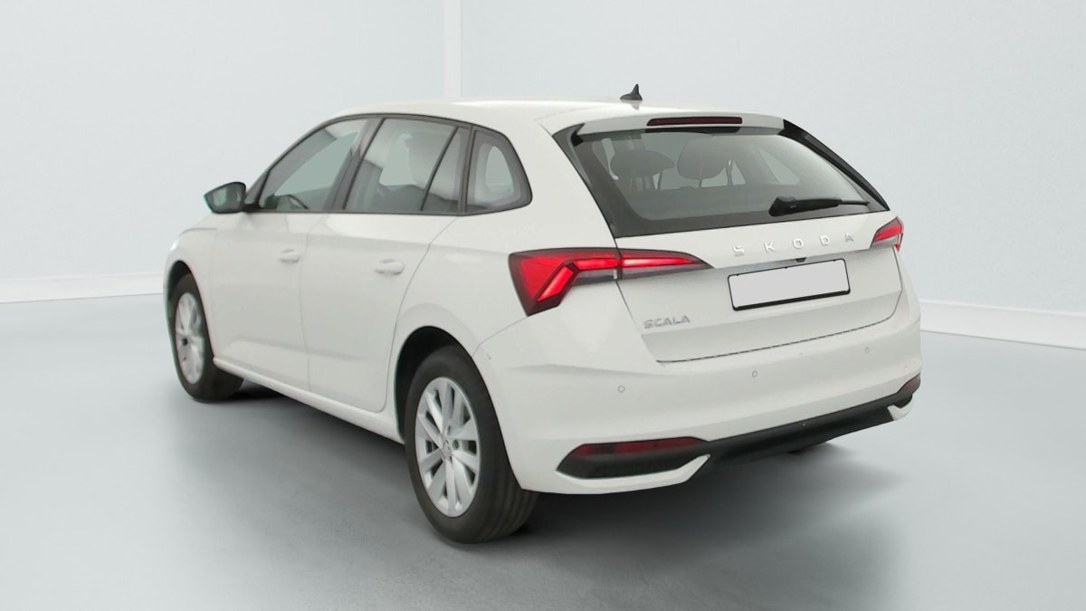 Vente en ligne Skoda Scala 1.0 TSI Evo 2 116 ch DSG7 Selection au prix de 19 240 €