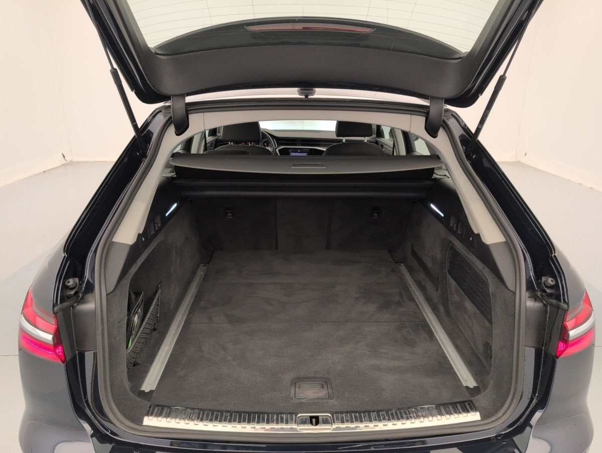 Vente en ligne Audi A6 Avant 40 TDI 204 ch S tronic 7 Quattro au prix de 33 660 €