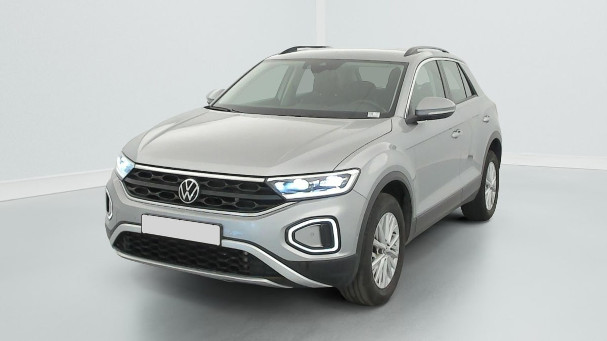 Volkswagen T-Roc 1.0 TSI 110 START STOP BVM6 LIFE PLUS occasion de 2023 en vente à Rennes
