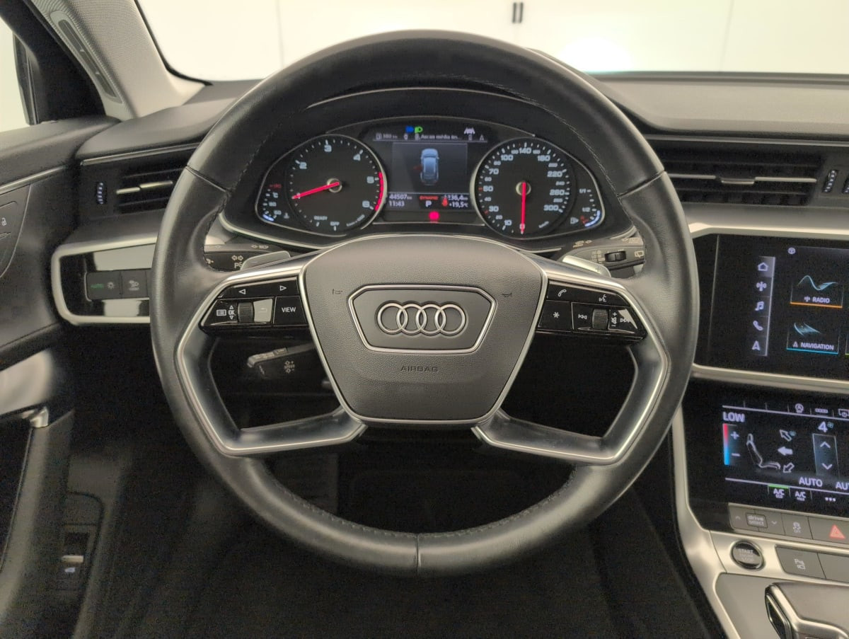 Vente en ligne Audi A6 Avant 40 TDI 204 ch S tronic 7 Quattro au prix de 33 660 €