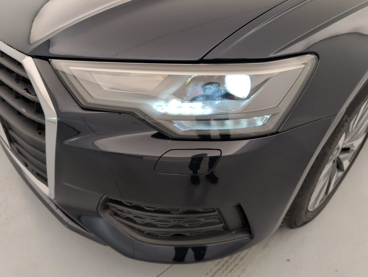 Vente en ligne Audi A6 Avant 40 TDI 204 ch S tronic 7 Quattro au prix de 33 660 €