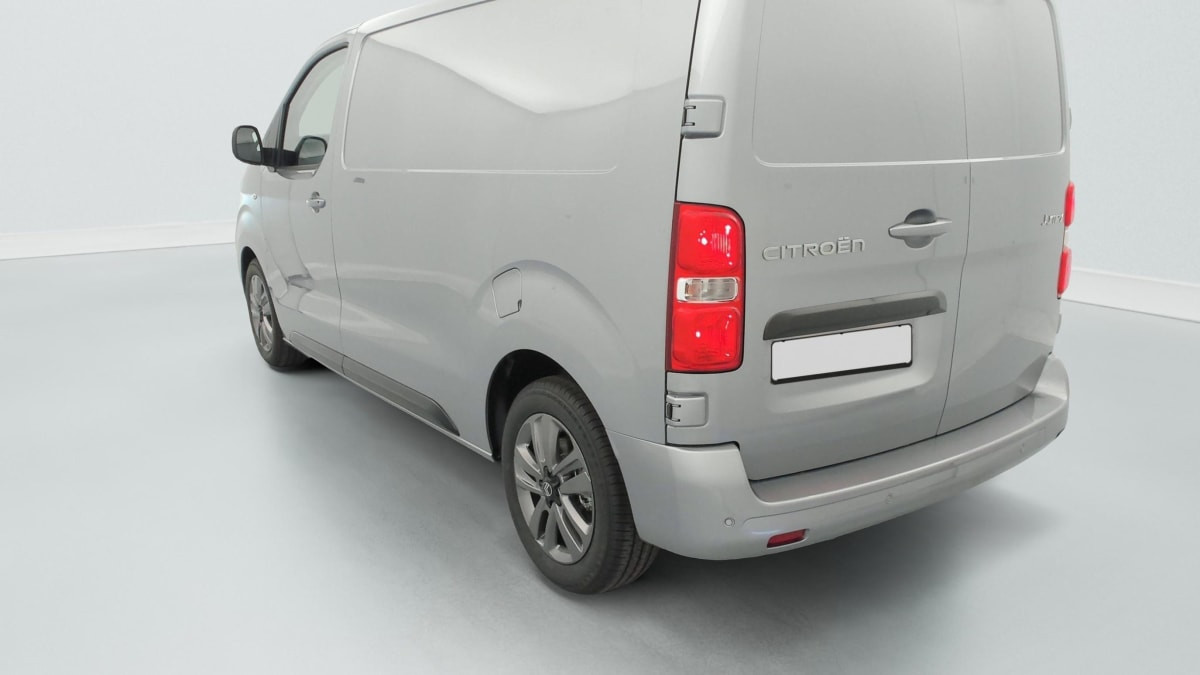 Vente en ligne Citroën Jumpy Fourgon DIESEL 150 CH M AUTOMAT au prix de 32 400 €