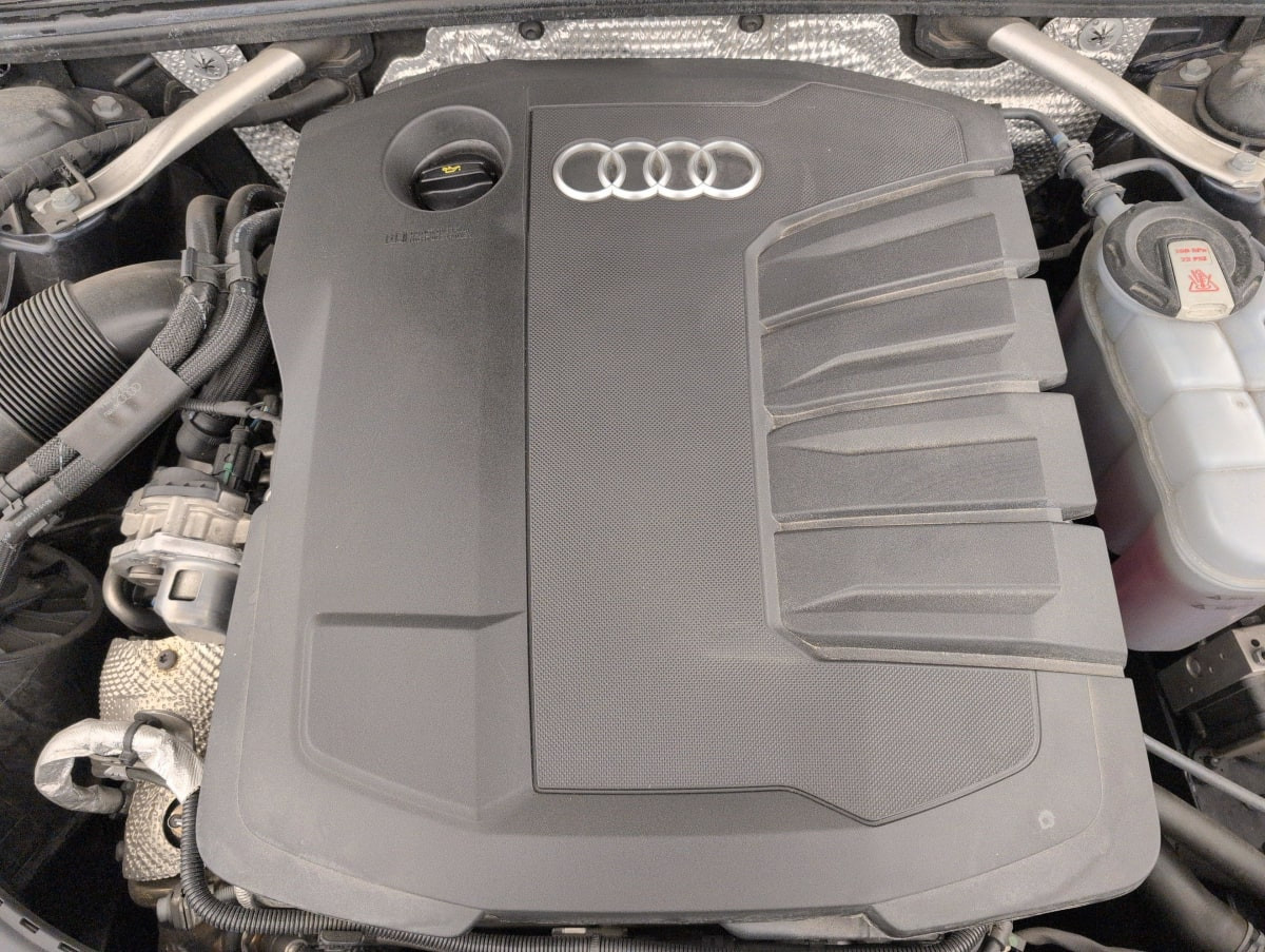 Vente en ligne Audi A6 Avant 40 TDI 204 ch S tronic 7 Quattro au prix de 33 660 €