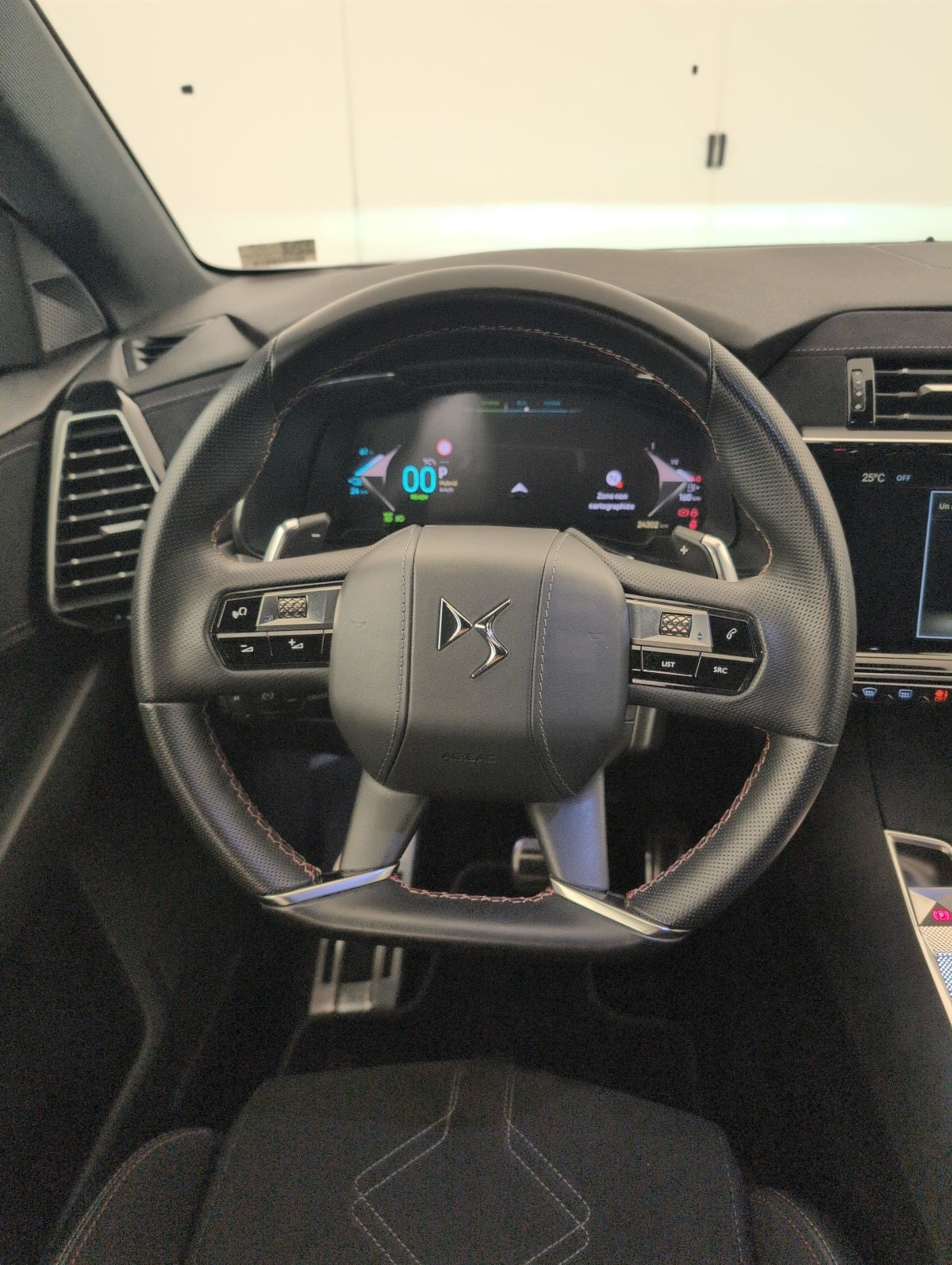 Vente en ligne Ds DS7 Crossback Hybride Rechargeable E-Tense 225 EAT8 Performance Line + au prix de 30 160 €