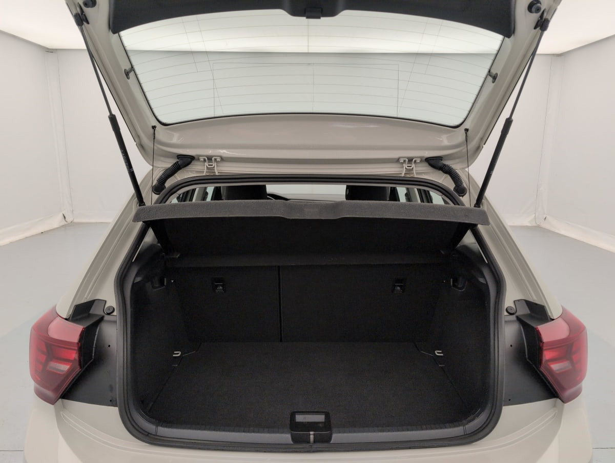 Vente en ligne Volkswagen Polo 1.0 TSI 95 S S DSG7 LIFE PLUS au prix de 18 730 €