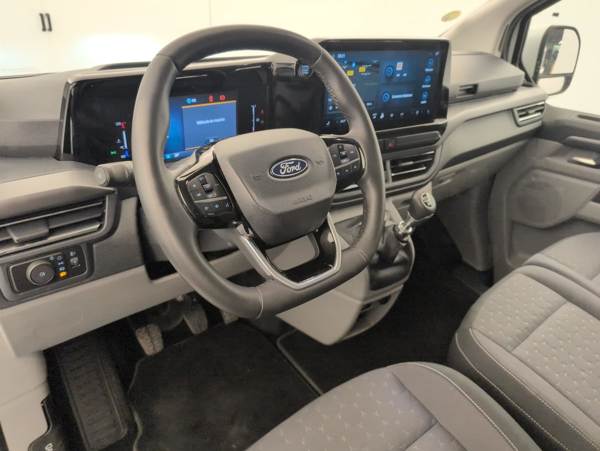 Vente en ligne Ford Tourneo Custom 320 L2H1 2.0 EcoBlue 150 ch Titanium au prix de 38 810 €