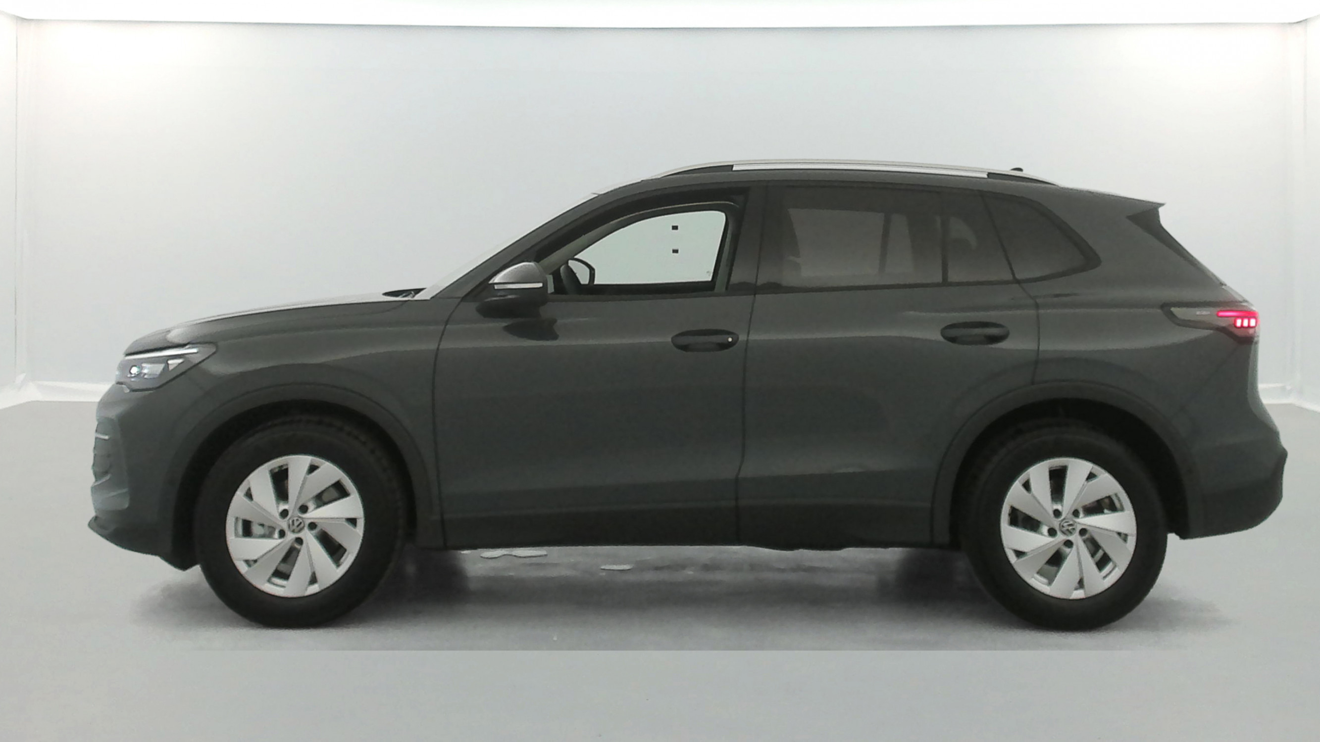 Vente en ligne Volkswagen Tiguan 1.5 eTSI 150ch Life Plus DSG7 au prix de 33 990 €