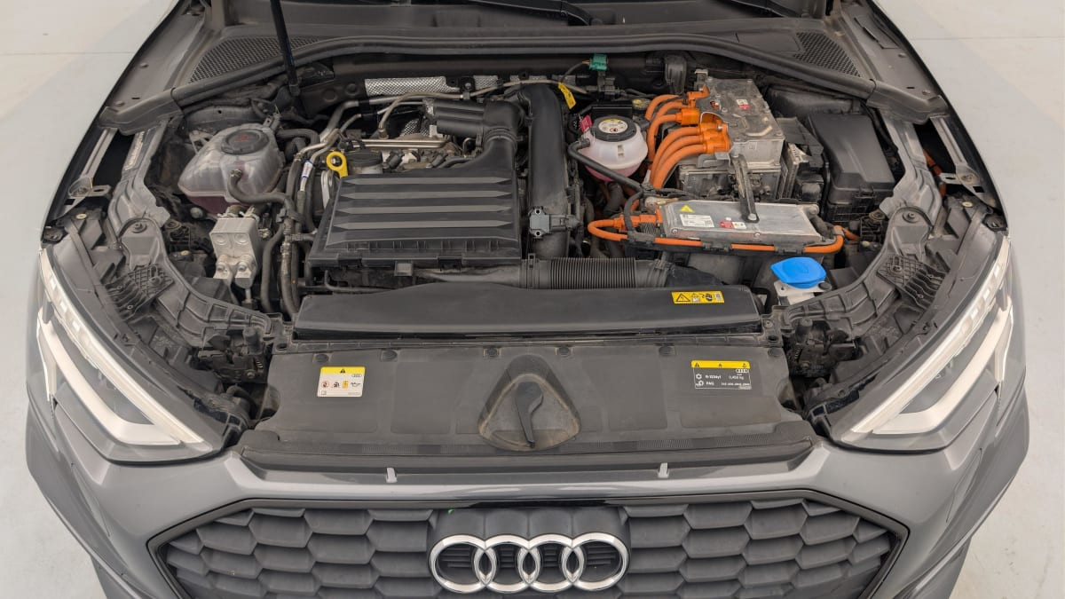 Vente en ligne Audi A3 40 TFSIe 204 S Tronic 6 S Line au prix de 22 330 €