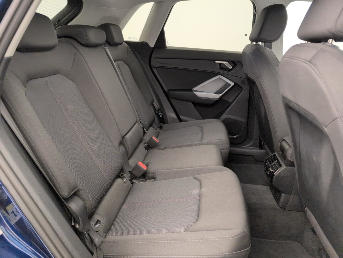 Vente en ligne Audi Q3 35 TDI 150 ch S tronic 7 Quattro Design au prix de 31 600 €
