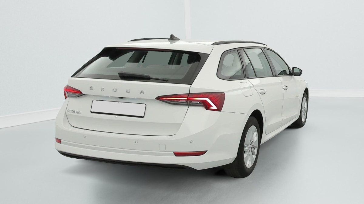 Vente en ligne Skoda Octavia Combi 2.0 TDI 150 CH DSG7 BUSINESS au prix de 21 300 €