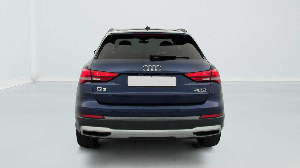 Vente en ligne Audi Q3 35 TDI 150 ch S tronic 7 Quattro Design au prix de 31 600 €