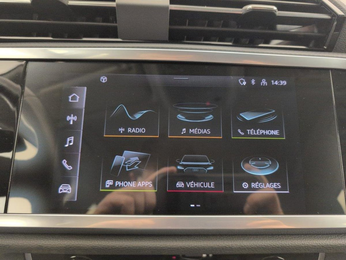 Vente en ligne Audi Q3 35 TDI 150 ch S tronic 7 Quattro Design au prix de 31 600 €