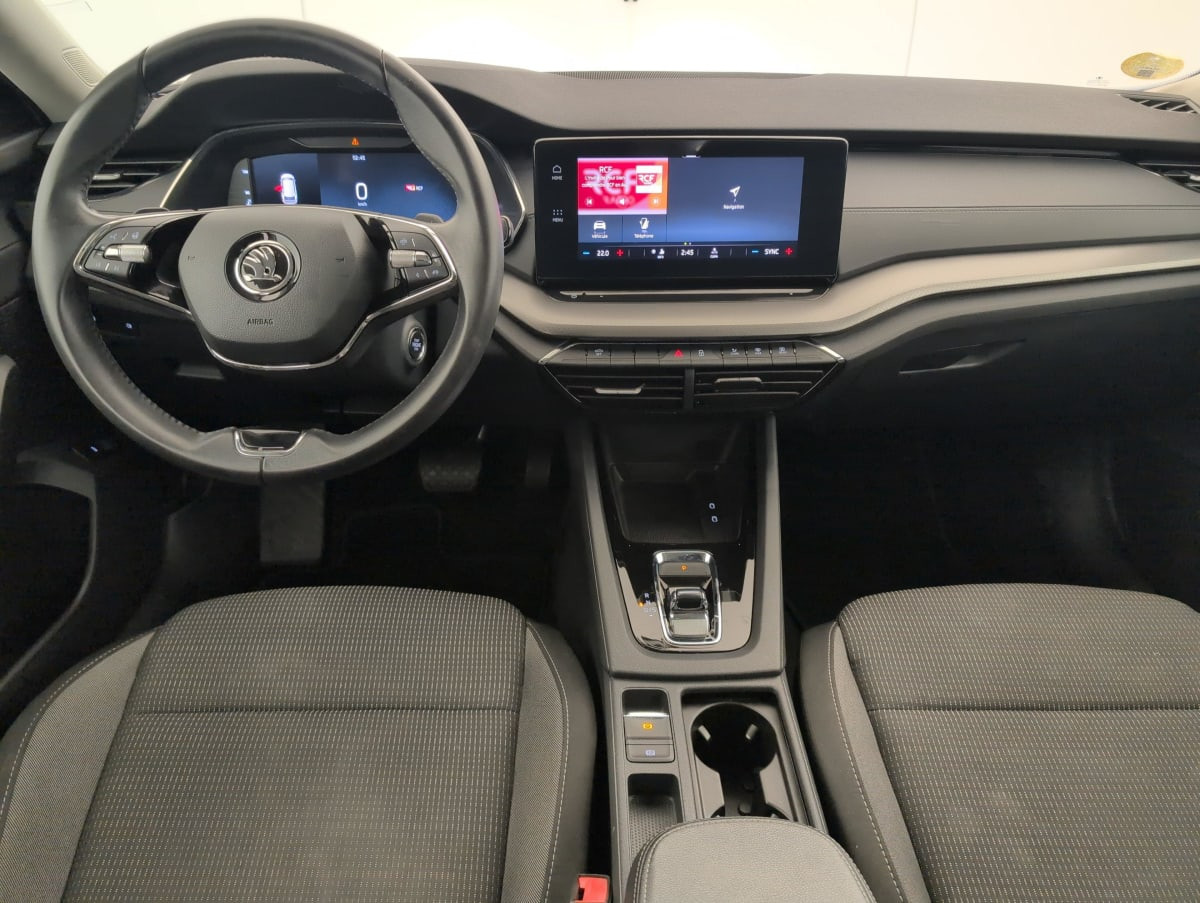 Vente en ligne Skoda Octavia Combi 2.0 TDI 150 CH DSG7 BUSINESS au prix de 21 300 €