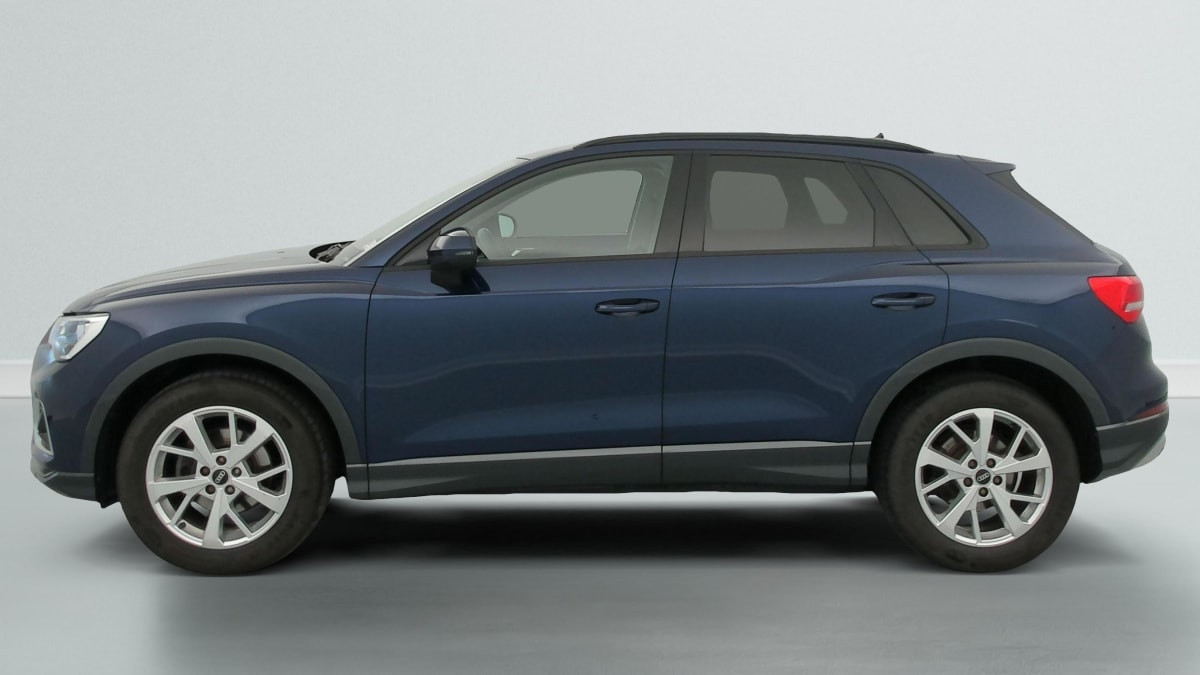 Vente en ligne Audi Q3 35 TDI 150 ch S tronic 7 Quattro Design au prix de 31 600 €