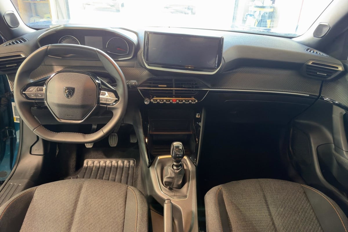 Vente en ligne Peugeot 2008 100 S S BVM6 Style au prix de 16 670 €