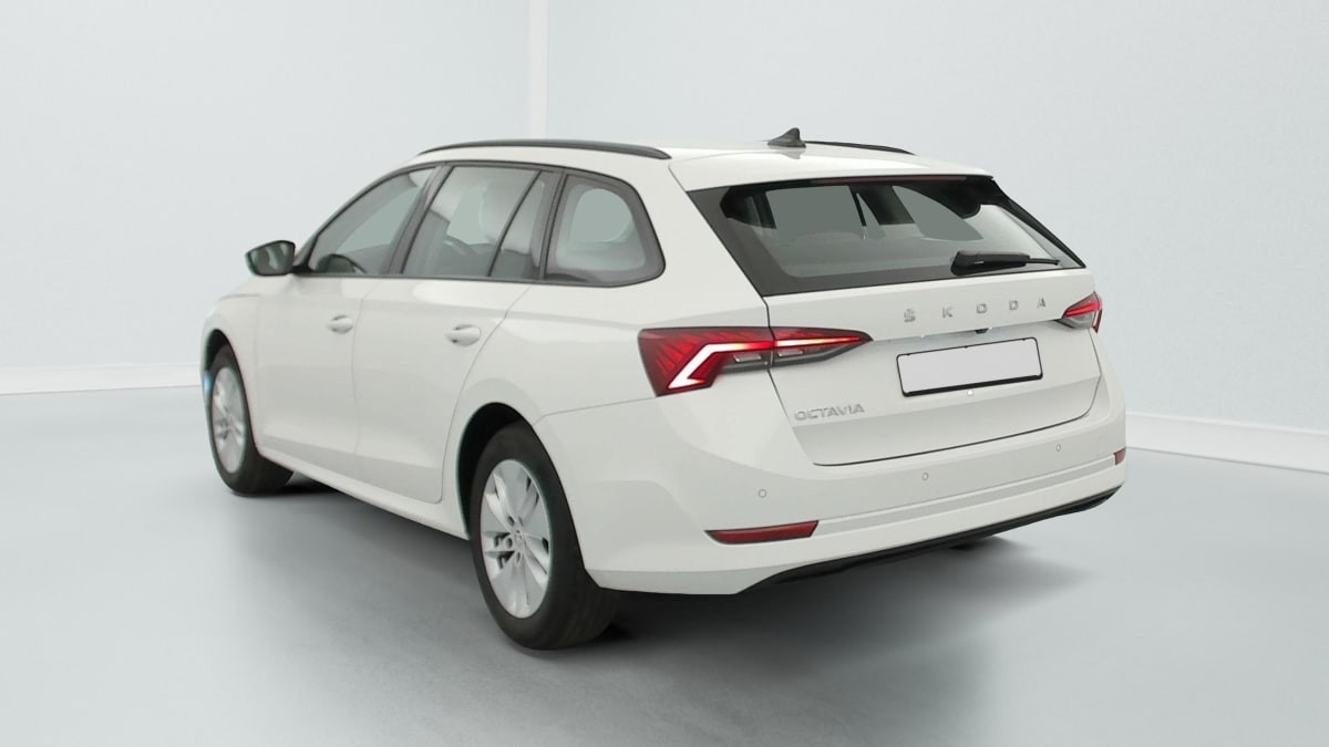 Vente en ligne Skoda Octavia Combi 2.0 TDI 150 CH DSG7 BUSINESS au prix de 21 300 €