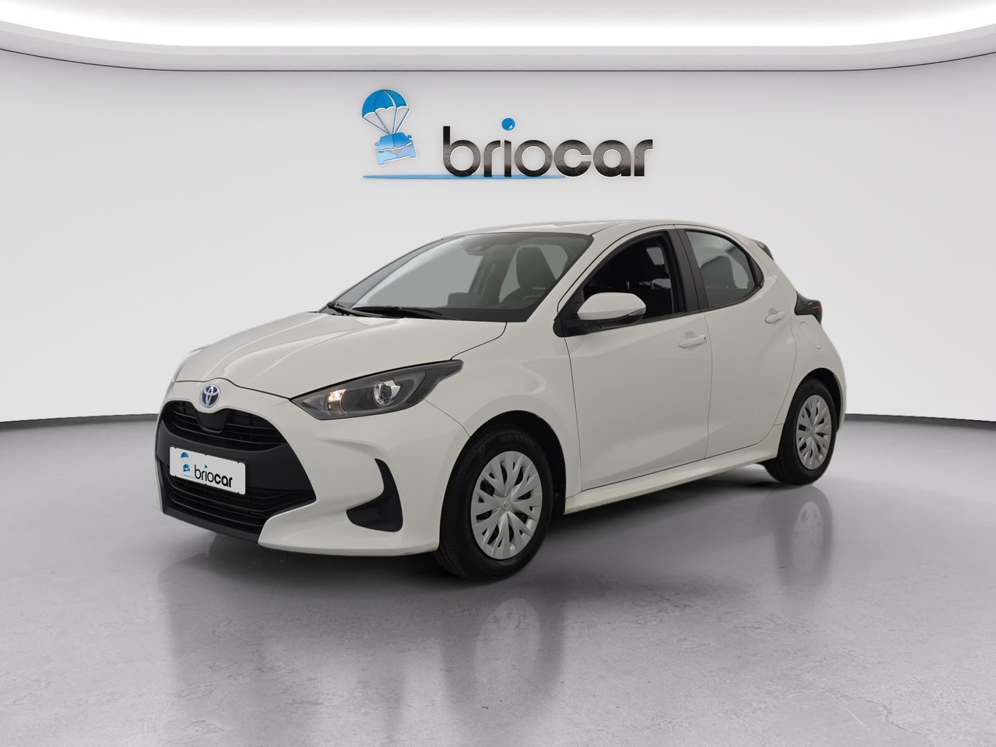 Toyota Yaris 116h Dynamic 5p MY22 occasion de 2023 en vente à Rennes