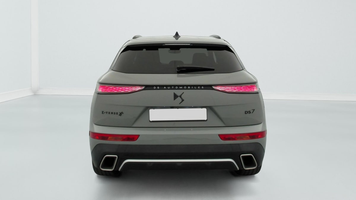 Vente en ligne Ds DS7 Crossback Hybride Rechargeable E-Tense 300 EAT8 4x4 Performance Line + au prix de 31 600 €