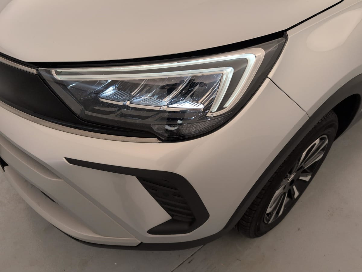 Vente en ligne Opel Crossland X 1.2 Turbo 110 ch BVM6 Elegance Business au prix de 15 120 €