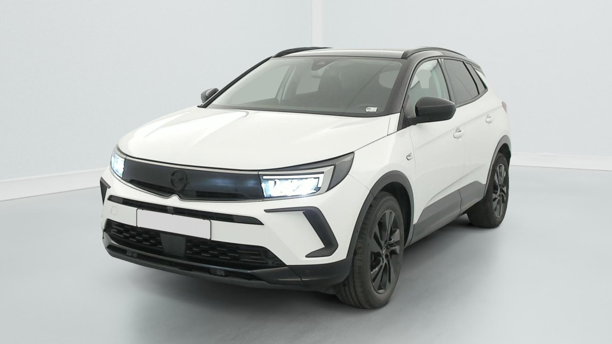 Opel Grandland X 1.2 Turbo 130 ch BVA8 GS Line occasion de 2022 en vente à Rennes
