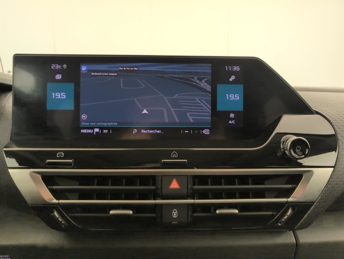 Vente en ligne Citroën C4 PureTech 130 S S EAT8 Shine Pack au prix de 16 770 €